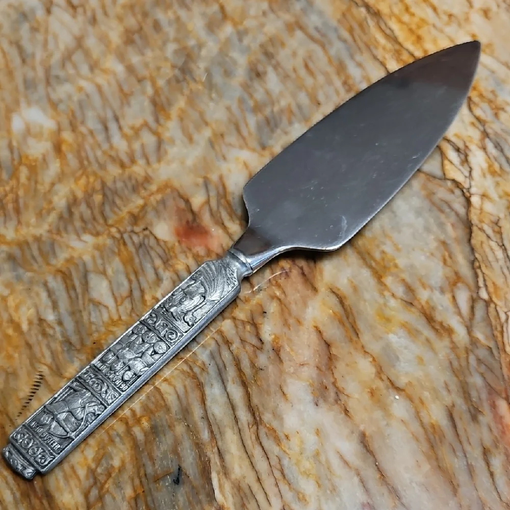 Vintage HEILAG OLAV Pewter Handled Serrated Cheese Server NORWAY TINN
